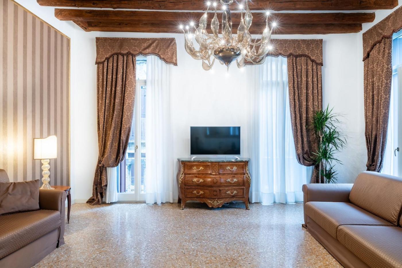 San Teodoro Palace - Luxury Appartement *