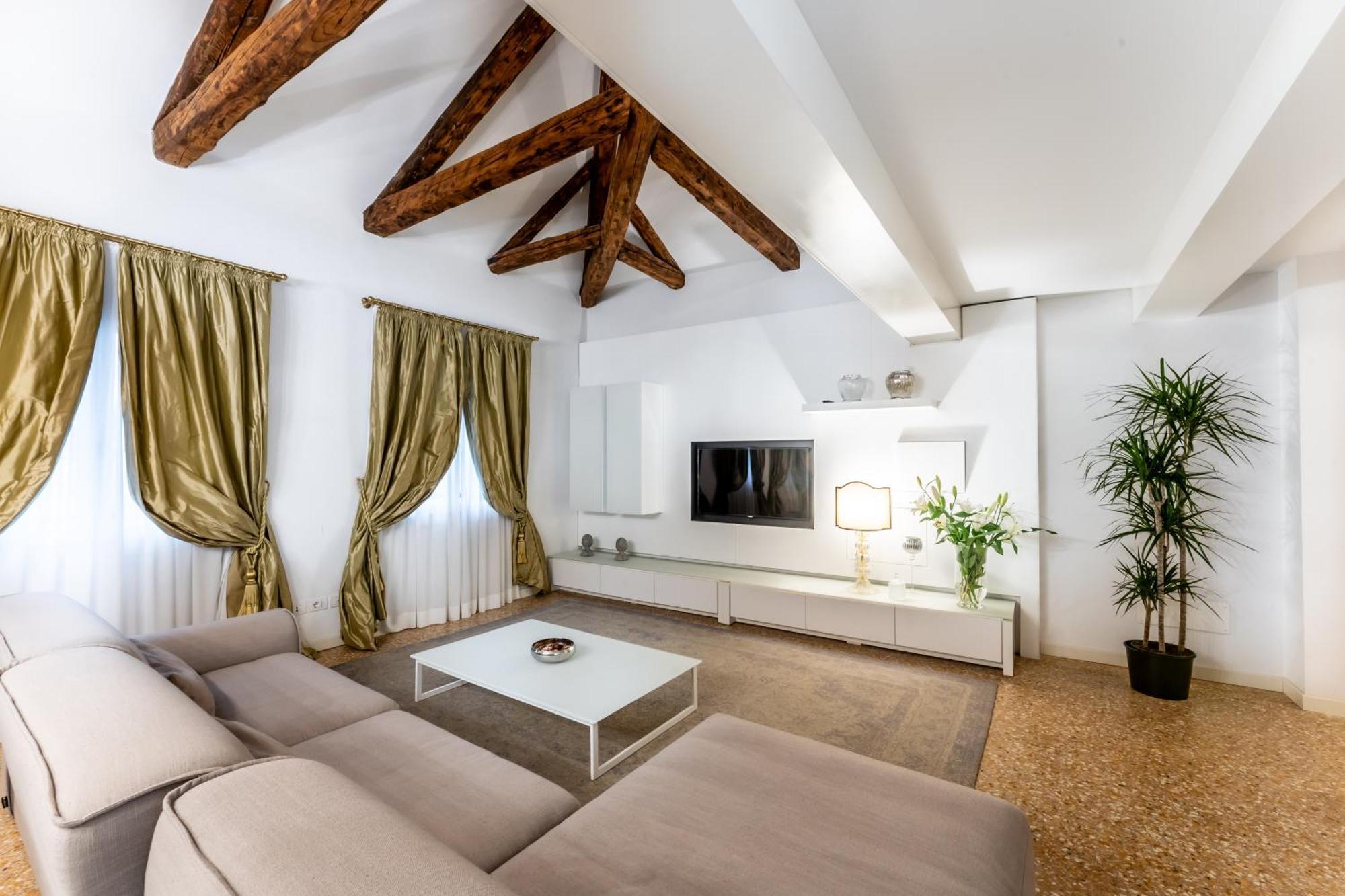 San Teodoro Palace - Luxury Appartement *