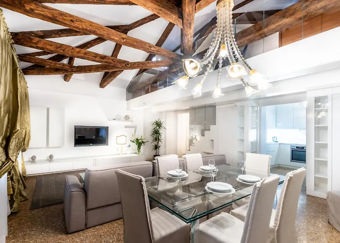 San Teodoro Palace - Luxury Apartments