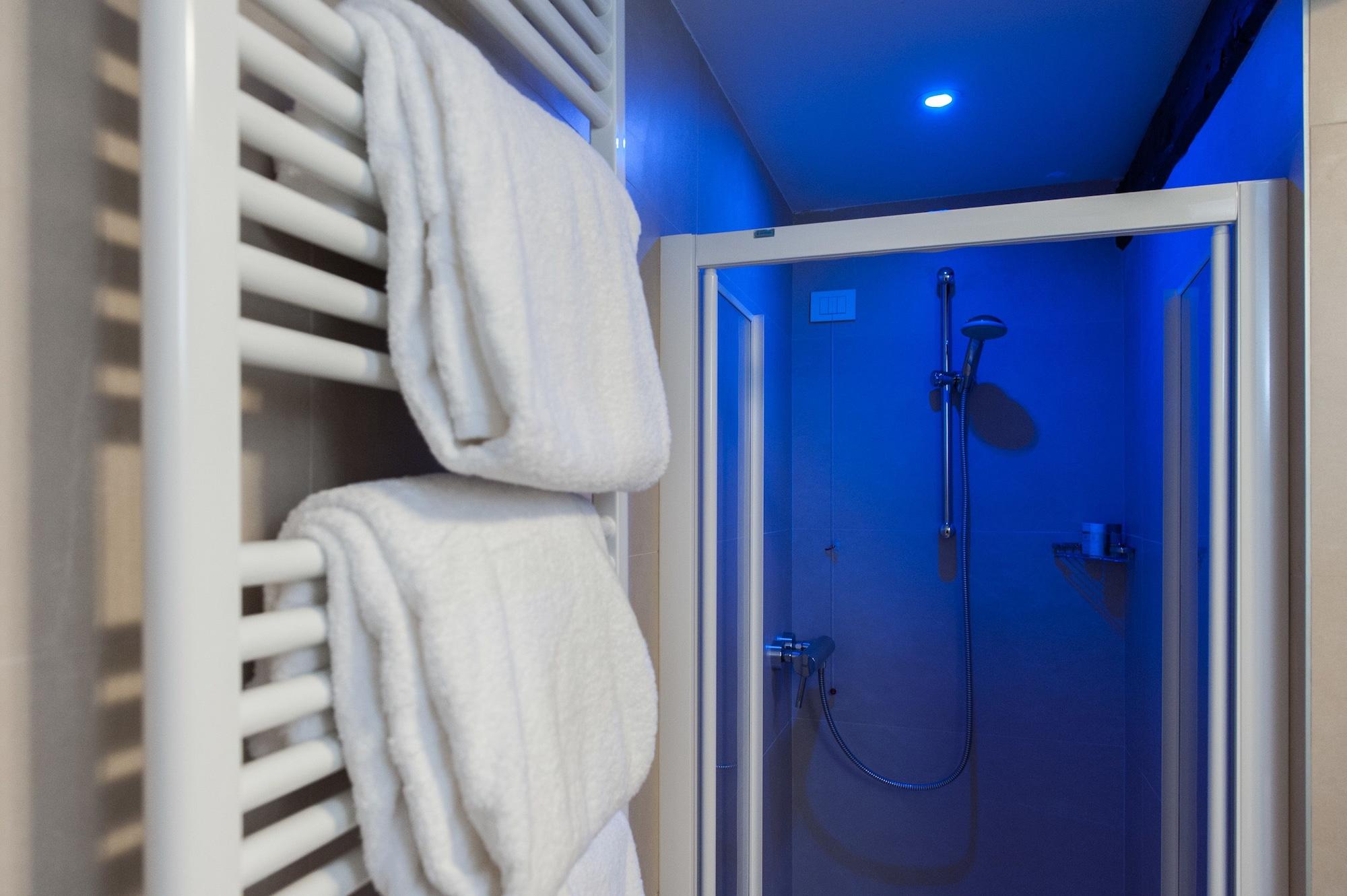 San Teodoro Palace - Luxury Apartamento