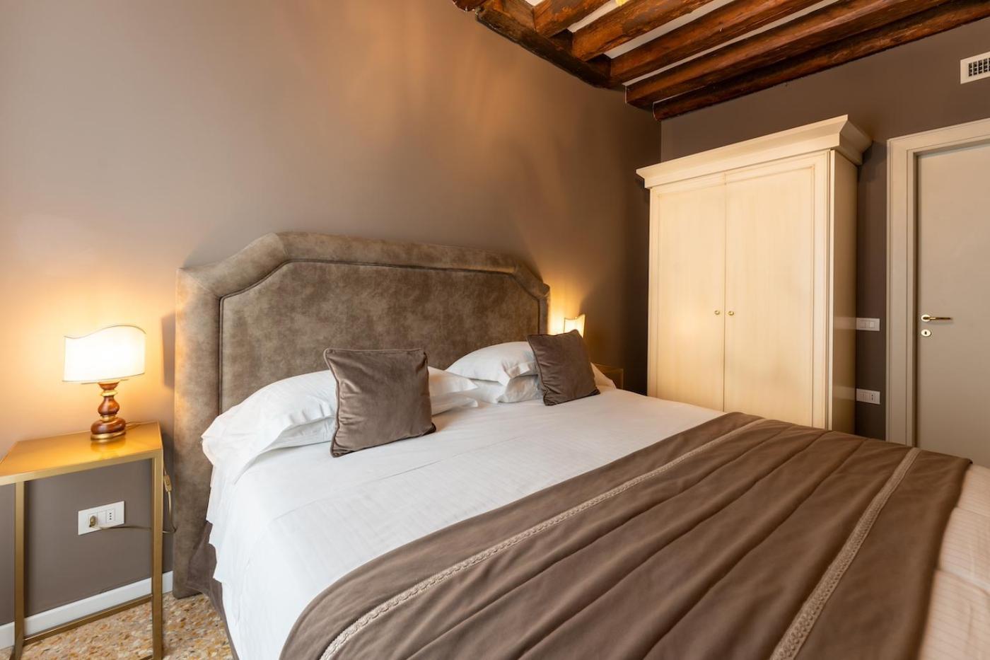 San Teodoro Palace - Luxury Apartamento Venecia